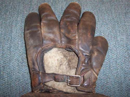 c. 1890's-00's Webless Back